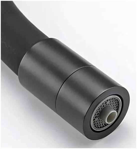 Смеситель для кухни однорычажный  D-Lin с подключением фильтра гибкий излив латунь черный D-Lin (арт. D159315-4A)